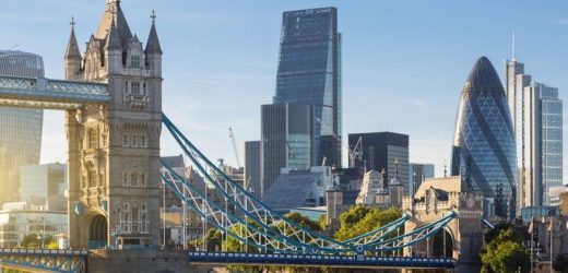 England to lift travel restrictions for vaccinated visitors