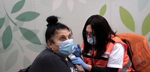 Israel says 500K have received 4th vaccine dose