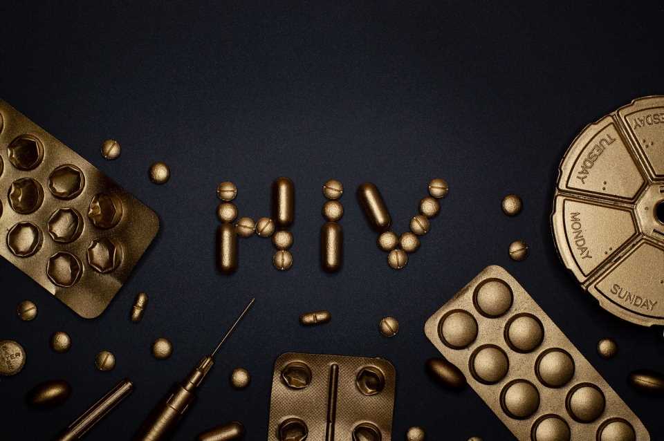 People living with HIV need tailored COVID-19 vaccination information