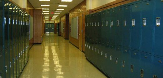 Incidence of COVID-19 was eight times higher in unvaccinated vs. vaccinated students