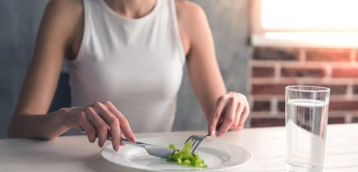 Innovative ‘Chatbot’ Reduces Eating Disorder Risk