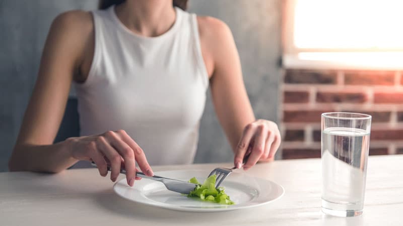 Innovative ‘Chatbot’ Reduces Eating Disorder Risk