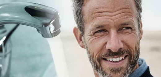 Bathing in cold water could have mental benefits as well as physical ones