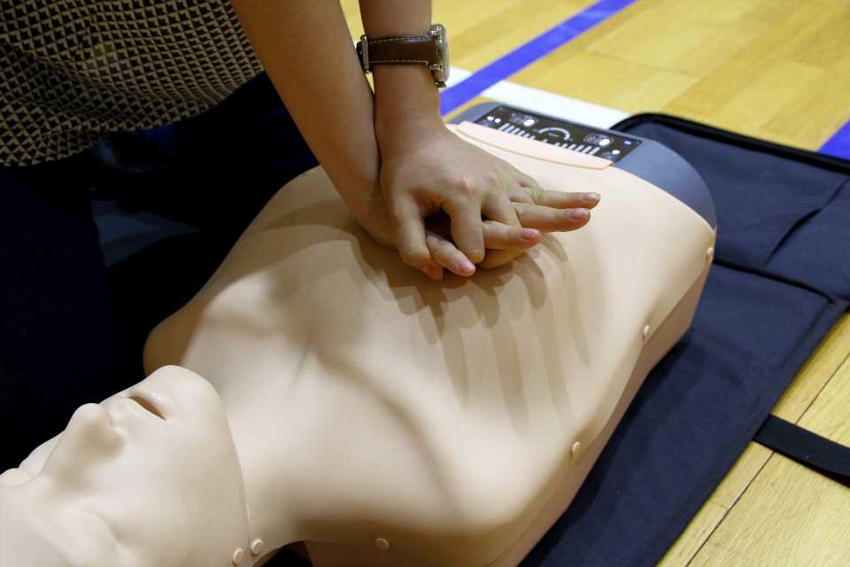 Racial minorities are less likely to receive CPR when they need it