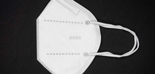 Efforts to make protective medical gear in US falling flat