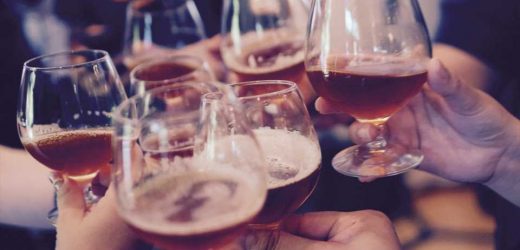 Late-onset alcohol abuse can be a presenting symptom of dementia, researchers find