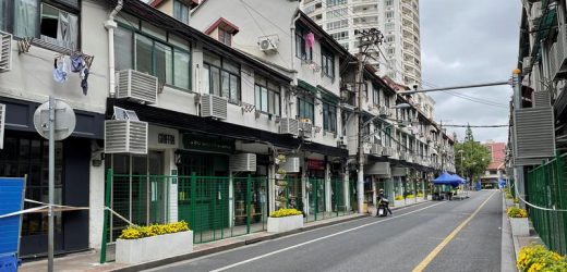 Shanghai considers more targeted COVID curbs as lockdown enters 4th week