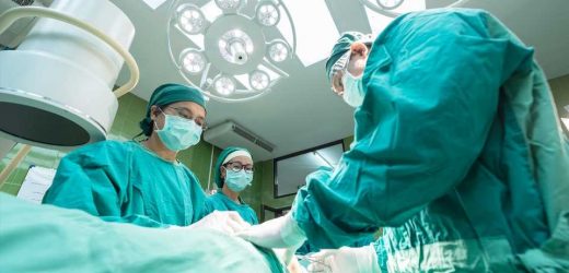 Even in the operating room, team chemistry matters, study finds