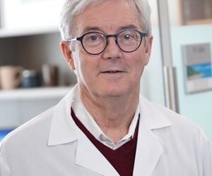 Infectious disease expert shares outlook on virus, vaccines and treatment