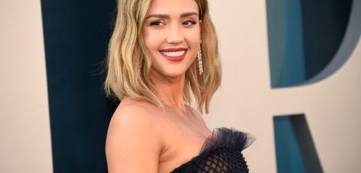 Jessica Alba Posted the Sweetest 14th Birthday Tribute to Daughter Honor: 'My Whole Heart, My First Baby'