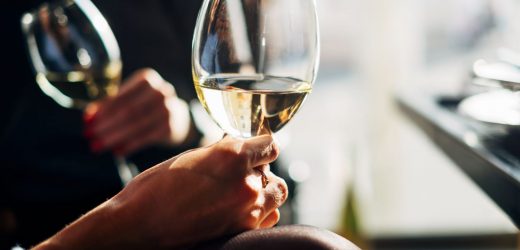 Hang on, is it a bad idea to drink alcohol during your period?