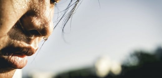 How to handle your period in a heatwave