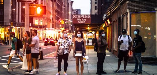 New York City Health Officials Urge Return to Indoor Masking