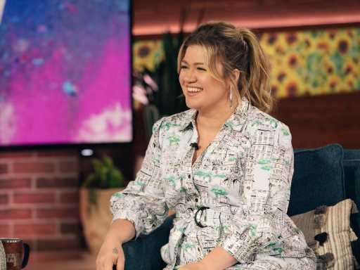 Kelly Clarkson Gave a Rare Glimpse at Co-Parenting Life with Brandon Blackstock