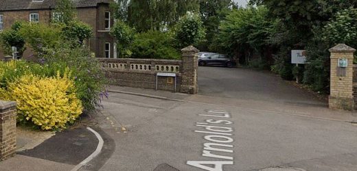 Care home resident was not given CPR &apos;because of record mix up&apos;