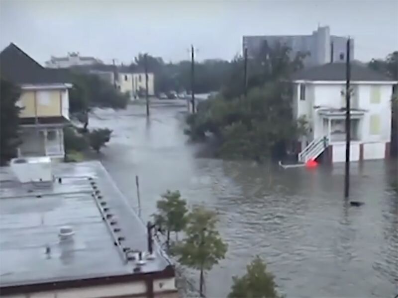 After Ian’s destruction: How to safely enter, clean flood-damaged homes