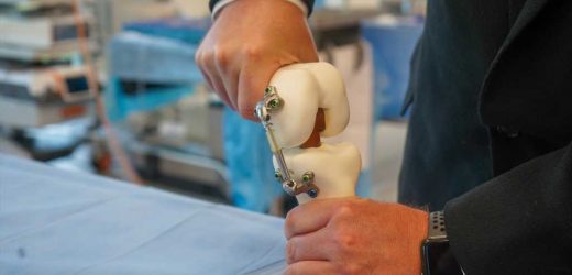 Clinical trial shows implantable shock absorber relieves knee pain, delays knee replacement