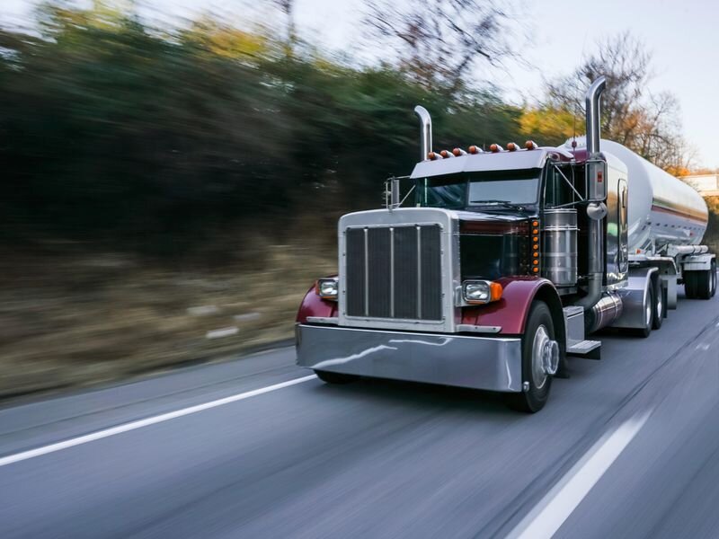 Move to zero-emission trucks could save 66,000 US lives