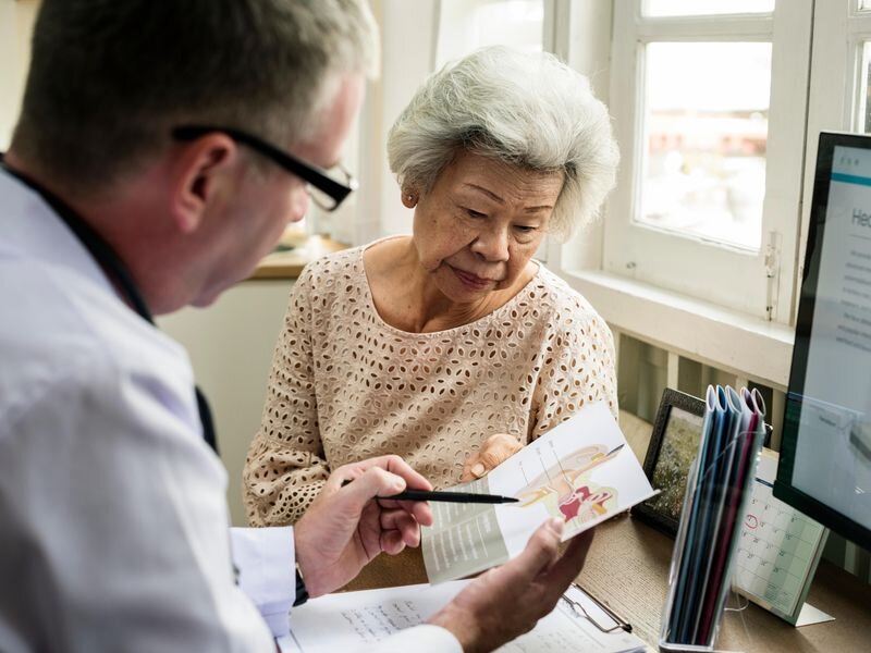 Language barriers hold back many Asian Americans from good health care: Report