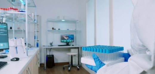 Study estimates the epidemiological impact of a COVID-19 testing-related incident at a surge laboratory in the UK