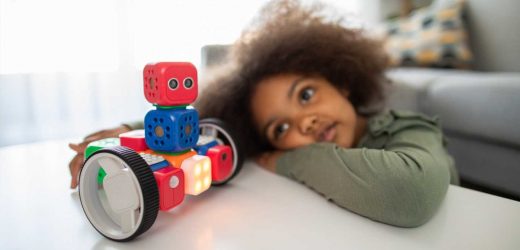 Free symptom questionnaire may help indicate whether a child has autism