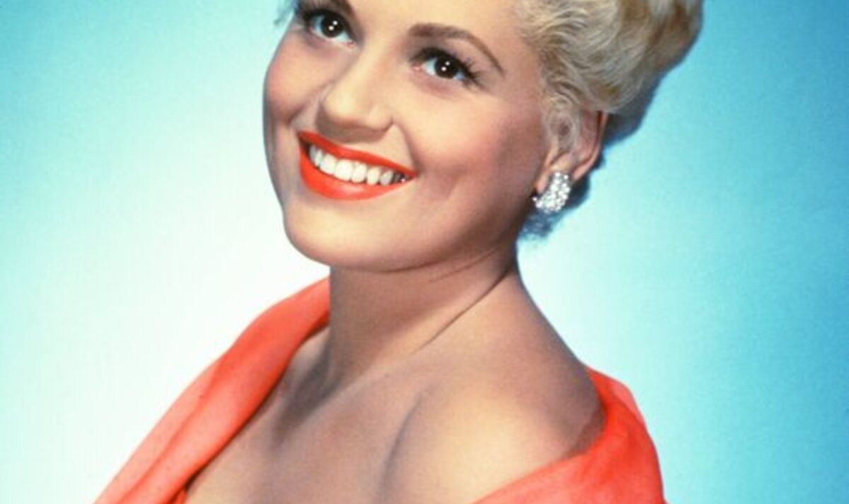 Judy Holliday died from the ‘most common cancer in the UK’ – signs