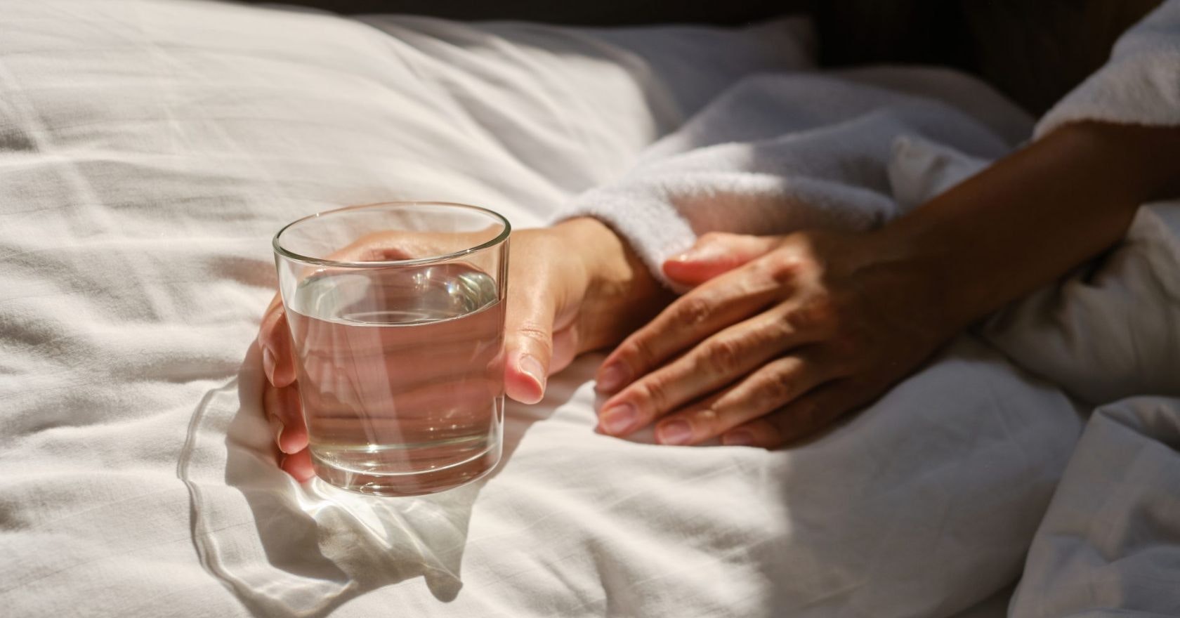 Live longer, boost energy and improve sleep by drinking a glass of water before bed