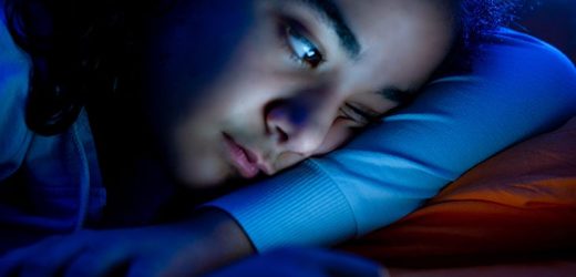 Multiple sclerosis (MS): Poor sleep during teen years may raise risk