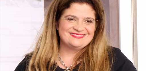 Alex Guarnaschelli Shared Her Mom's Chocolate Chip Loaf Cake Recipe & It's Dessert for Brunch Goals