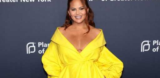 Chrissy Teigen Asked Daughter Luna to 'Take Care’ of Her Siblings When Mom Was Out & The Pictures Are So Cute