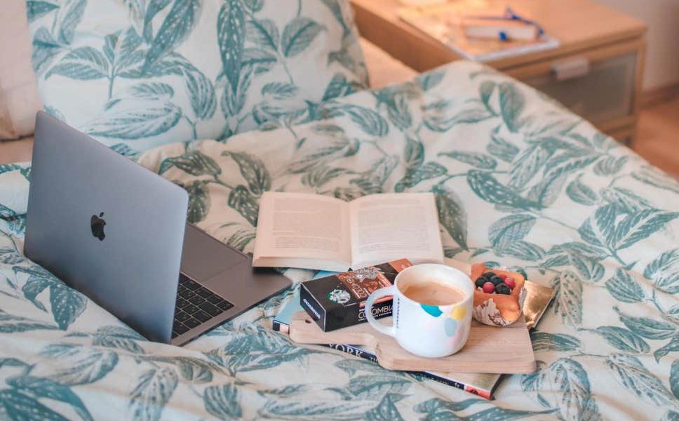 Heres How You Can Maintain a Healthy Diet While Working From Home