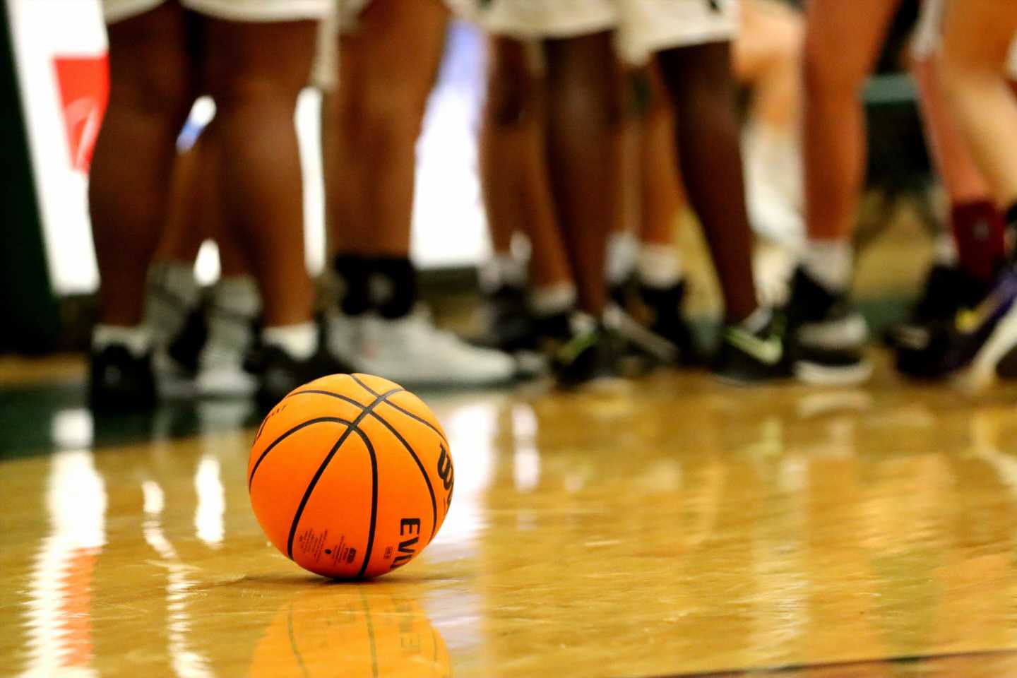 Study explores the experiences of girls who play on mixed sports teams