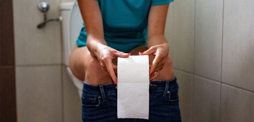 Abnormal poo – expert shares what to look out for in the toilet bowl