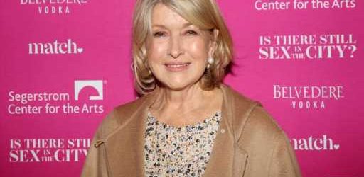 Martha Stewart’s Super-easy Lemon Curd Is a Must-know for Your Spring & Summer Desserts