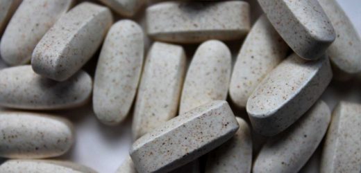 Study suggests that maintaining normal vitamin D levels may benefit patients with advanced skin cancer