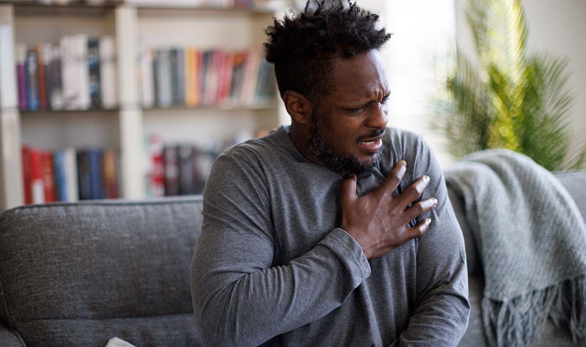 Early symptoms that can strike months before a heart attack – cardiologist