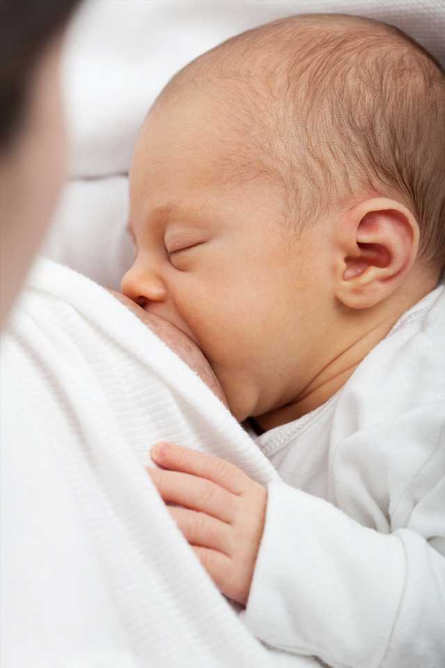Researchers identify factors associated with lower breastfeeding duration for mothers with higher BMIs