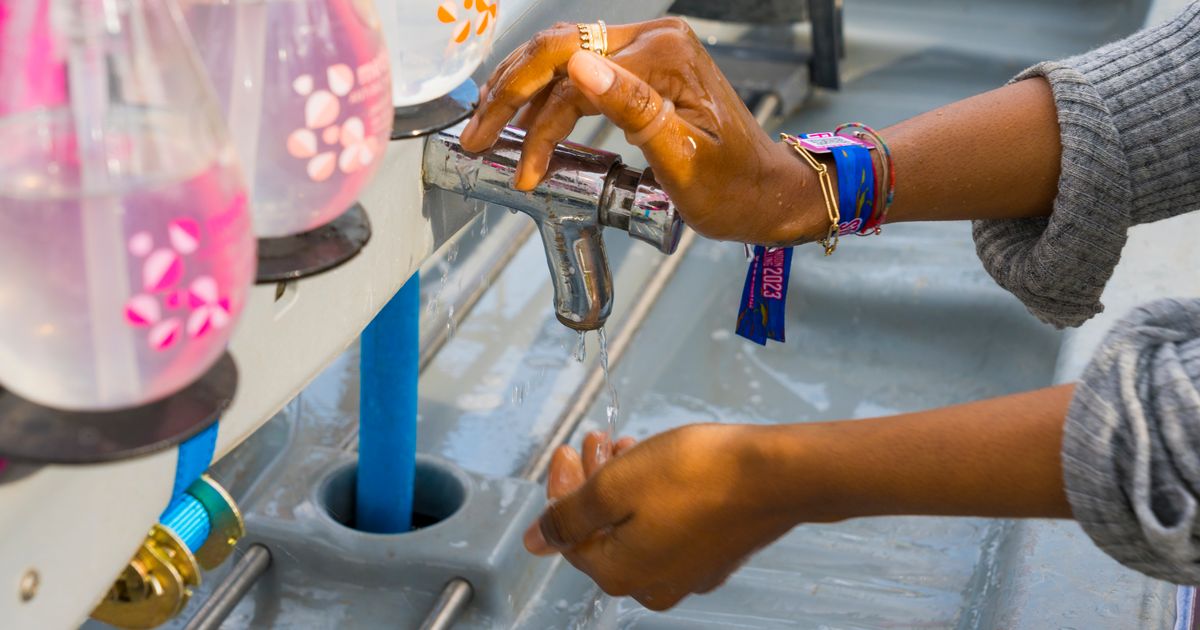 Over a fifth of festival-goers dont wash hands for duration of the festival