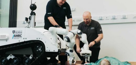 Scientists develop new robot medics to go where doctors cant