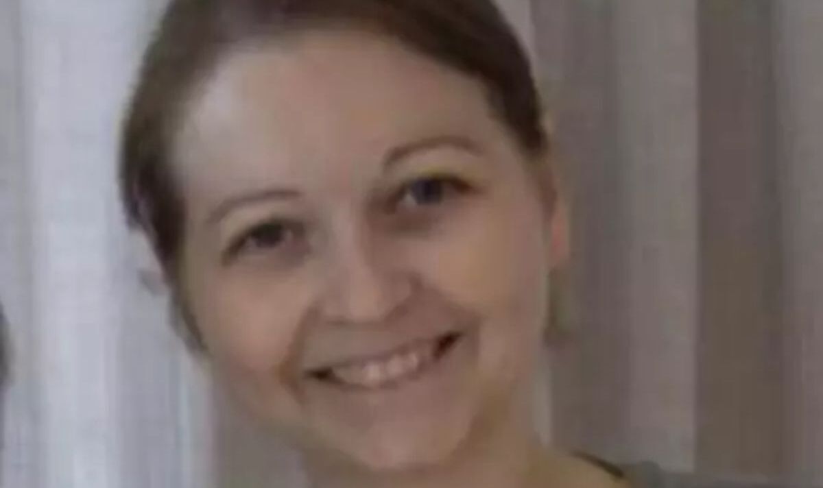 Woman dies from rare illness after doctors said it was all in her head
