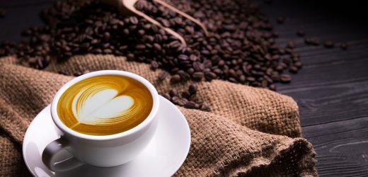 Coffee and tea drinking linked to this health benefit later in life
